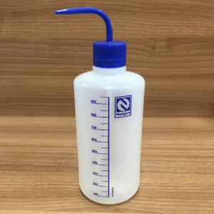 pisseta plastico 500ml bico curvo azul Código:1045